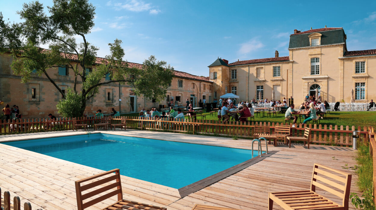 château formont Bordeaux ambares-et-Lagrave séminaire réunion d'équipe, lancement de produit, château cocktail